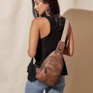 7L Sling Bag For Women Faux Leather Anti Theft Small Casual Daypack Backpack